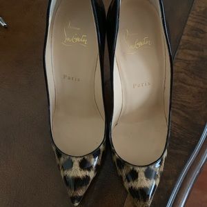 Christian Louboutin Leopard Size 37.5 Euro Pumps
